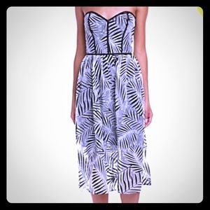 Parker Azalea sweetheart neckline dress